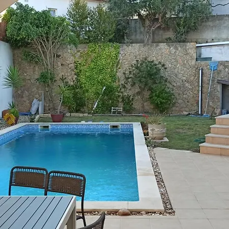 Villa Sesimbra