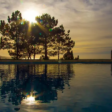 Liiiving In Nazare | Bay View Villas * Nazaré