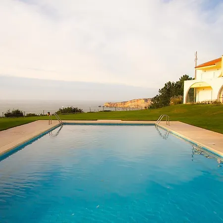 Villa Liiiving In Nazare | Bay View Villas *