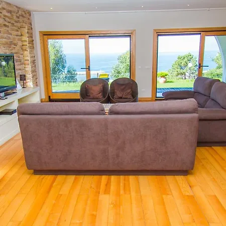 Liiiving In Nazare | Bay View Villas