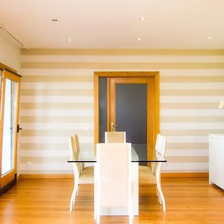 Villa Liiiving In Nazare | Bay View Villas