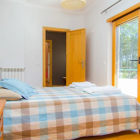 Villa Liiiving In Nazare | Bay View Villas
