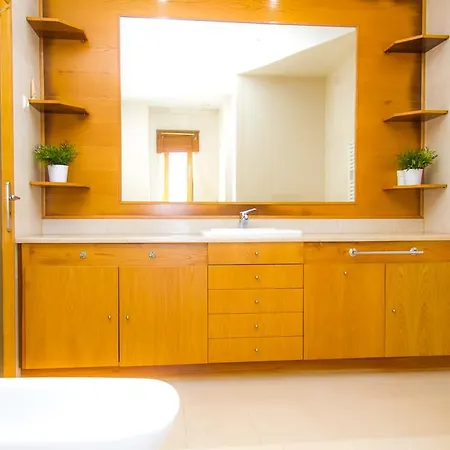 Villa Liiiving In Nazare | Bay View Villas