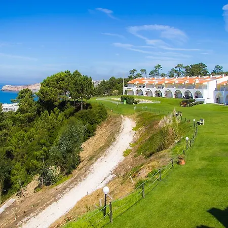 Liiiving In Nazare | Bay View Villas