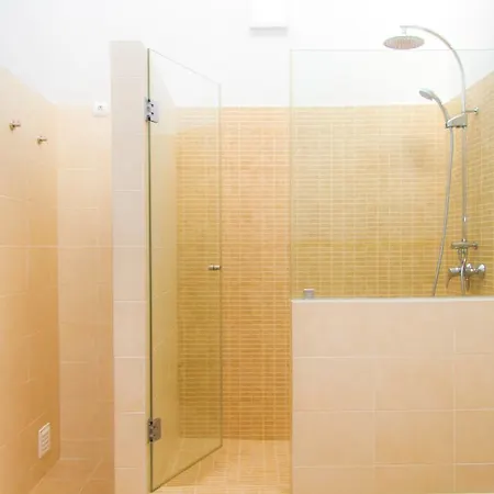 Liiiving In Nazare | Bay View Villas